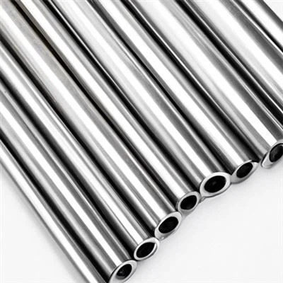 Varillas huecas de titanio